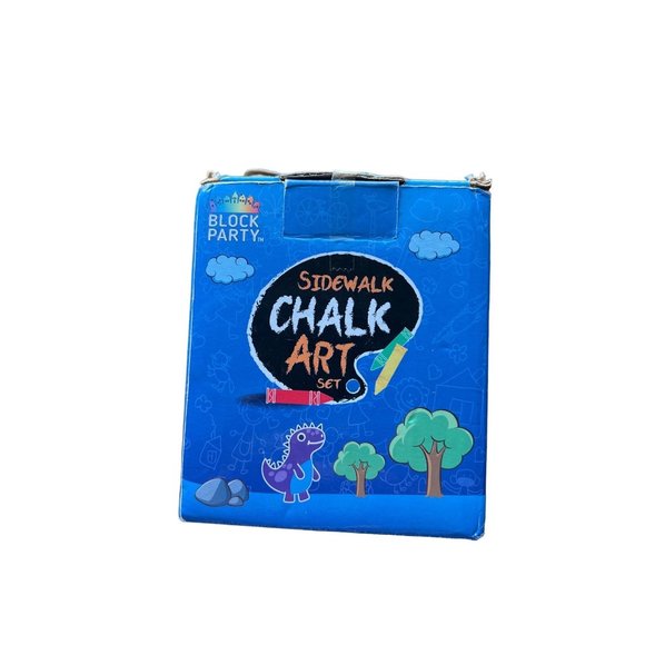 Sidewalk Chalk 32-Piece Set - Picture 6 of 13